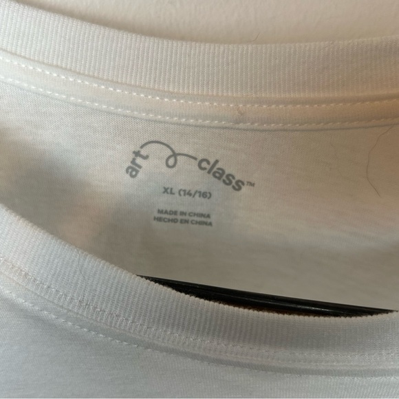 Juniors XL Long Sleeve Graphic T Shirt - Picture 6 of 15